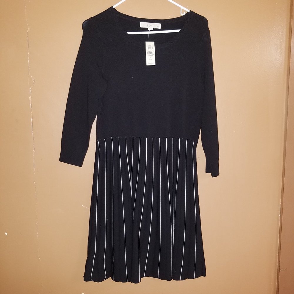 $89 LOFT SMALL PETITE BLACK LONG SLEEVE DRESS NWT